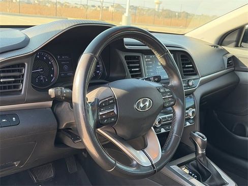 Used 2020 Hyundai Elantra Value Edition w/ Cargo Package (C1) image 19