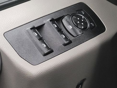 Used 2019 Ford F150 XLT w/ Equipment Group 302A Luxury RWD image 27