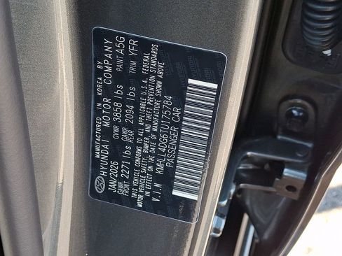New 2026 Hyundai Elantra SE FWD image 14