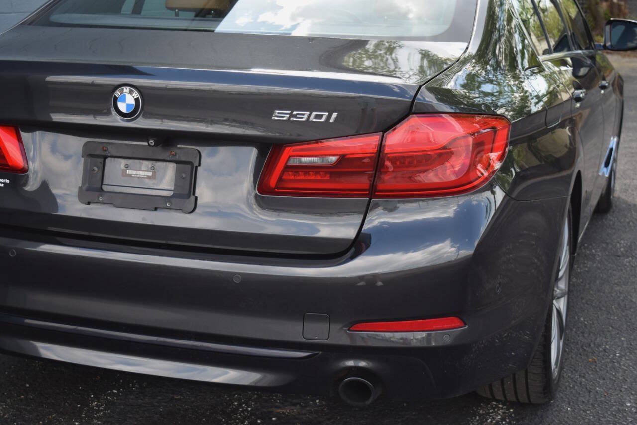 Used 2017 BMW 530i xDrive AWD/4WD image 10