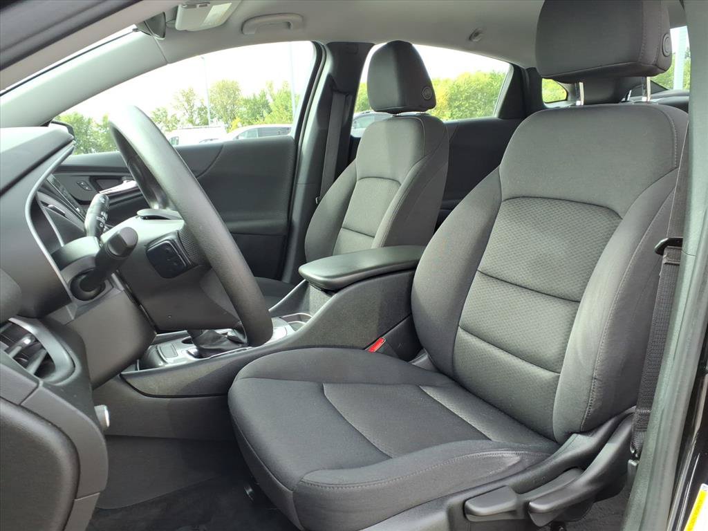 Used 2022 Chevrolet Malibu LS FWD image 23