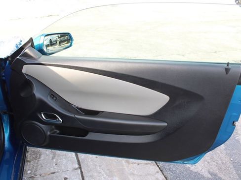 Used 2010 Chevrolet Camaro LS image 21