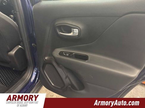 Used 2020 Jeep Renegade Altitude image 29