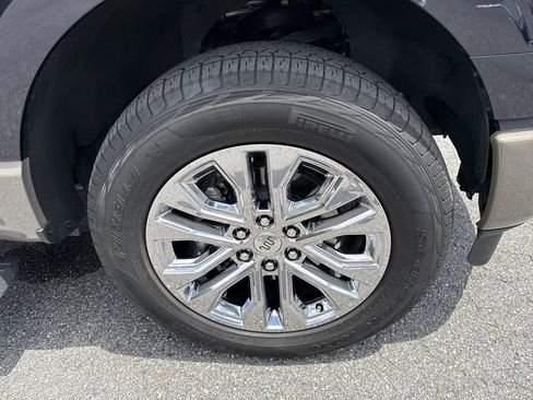 Used 2025 Ford F150 King Ranch AWD/4WD image 12