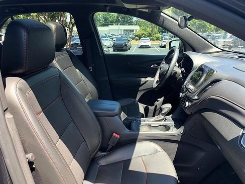 Used 2023 Chevrolet Equinox RS w/ RS Leather Package FWD image 19