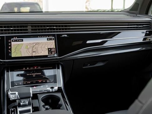 New 2026 Audi Q7 3.0T Premium Plus AWD/4WD image 22