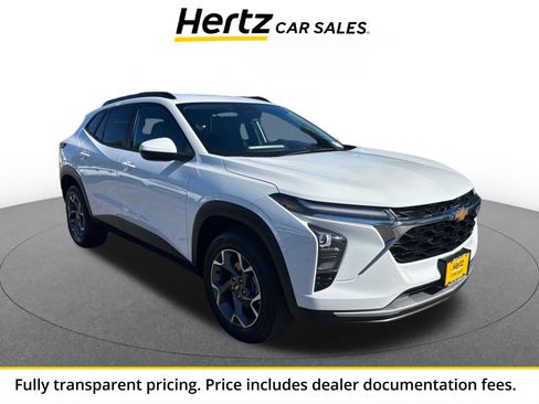 Used 2025 Chevrolet Trax LT w/ LT Convenience Package FWD image 1
