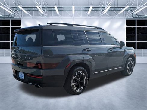 Used 2024 Hyundai Santa Fe SEL image 4