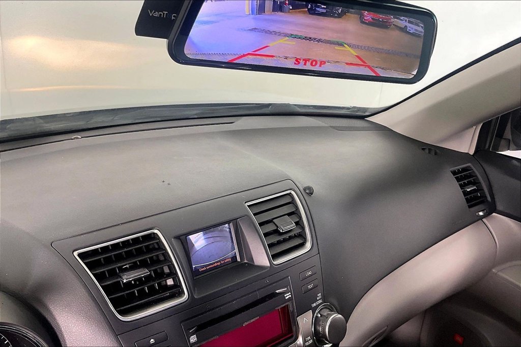 Used 2011 Toyota Highlander Limited FWD image 27