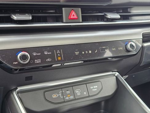 New 2026 Kia Carnival SX Prestige image 23