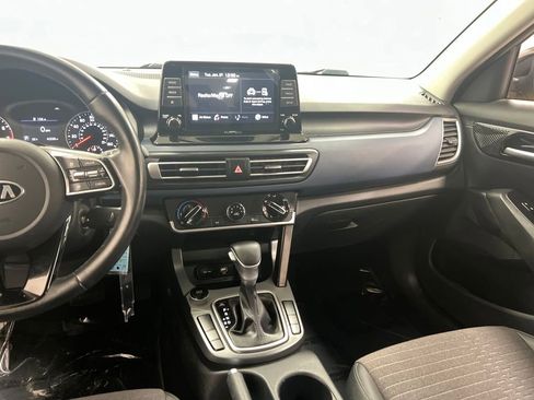 Used 2021 Kia Seltos S image 20