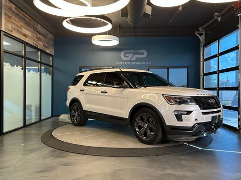 Used 2018 Ford Explorer Sport AWD/4WD image 1