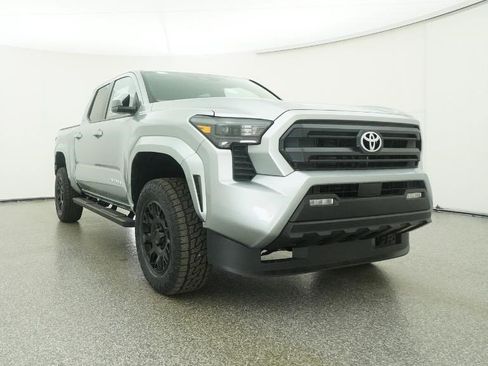 New 2026 Toyota Tacoma SR5 RWD image 87