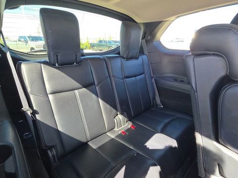 Used 2020 Nissan Pathfinder SL AWD/4WD image 14