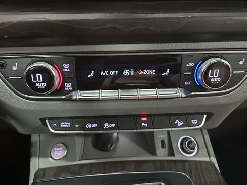 Used 2019 Audi Q5 2.0T Premium Plus AWD/4WD image 25