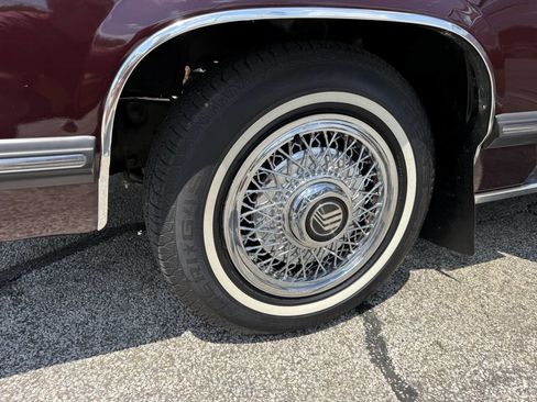 Used 1989 Mercury Grand Marquis GS RWD image 23