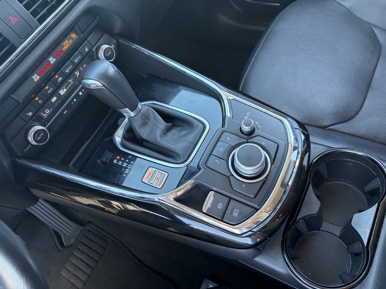 Used 2021 MAZDA CX-9 Touring w/ Touring Premium Package FWD image 34