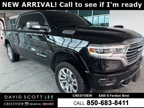 Used 2023 RAM 1500 Limited w/ Body Color Bumper Group AWD/4WD image 1