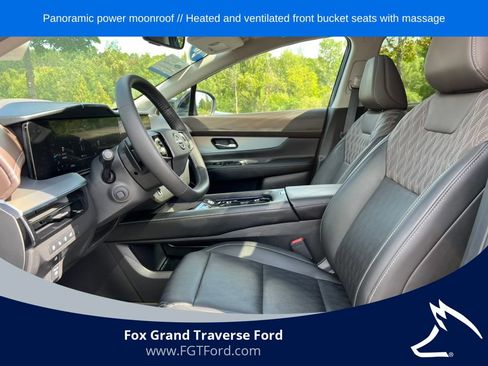 Used 2025 Nissan Murano Platinum w/ Cargo Package AWD/4WD image 3