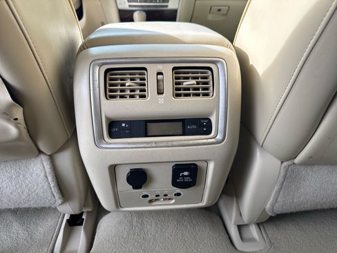 Used 2013 INFINITI JX35 AWD w/ Premium Pkg image 17