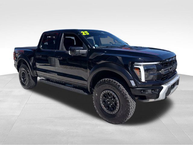 Used 2025 Ford F150 Raptor AWD/4WD image 7