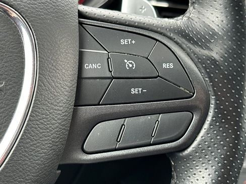 Used 2022 Dodge Durango R/T w/ Trailer Tow Group IV AWD/4WD image 30