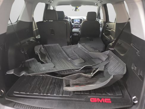 Used 2023 GMC Acadia SLE w/ Driver Convenience Package image 39