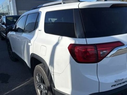 Used 2019 GMC Acadia SLT image 19
