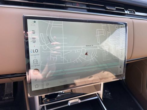 New 2026 Land Rover Range Rover SE AWD/4WD image 15