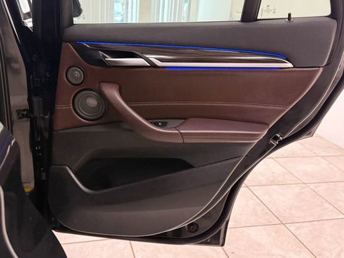 Used 2021 BMW X1 sDrive28i w/ Premium Package image 21