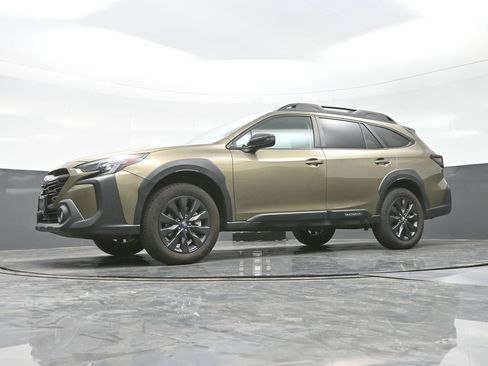 Used 2024 Subaru Outback Onyx Edition image 42