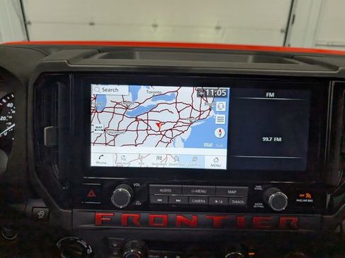 Used 2025 Nissan Frontier PRO-4X w/ Pro Premium Package AWD/4WD image 23