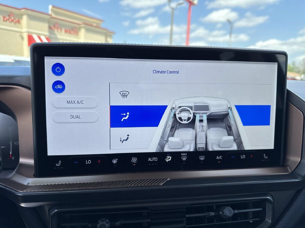 New 2026 Ford Bronco Sport Outer Banks w/ Outer Banks Tech Package+ AWD/4WD image 19