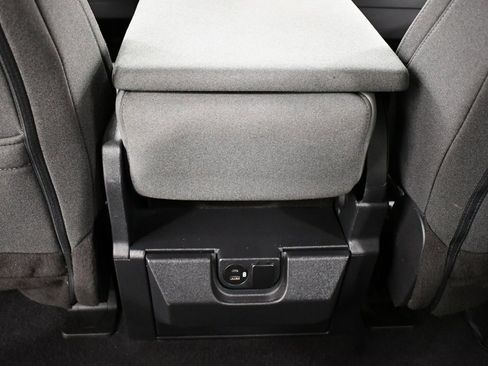 Used 2023 Ford F150 XLT image 16