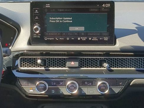 Certified 2022 Honda Civic Touring image 16