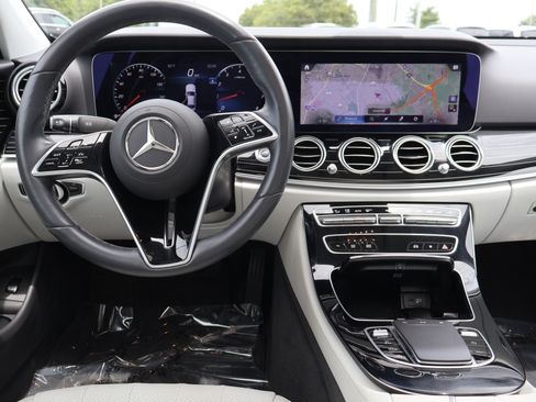 Certified 2023 Mercedes-Benz E 350 4MATIC Sedan image 20