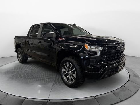 Used 2024 Chevrolet Silverado 1500 RST AWD/4WD image 4