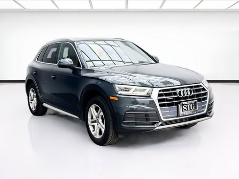 Used 2018 Audi Q5 2.0T Premium Plus w/ Premium Plus Package AWD/4WD image 3