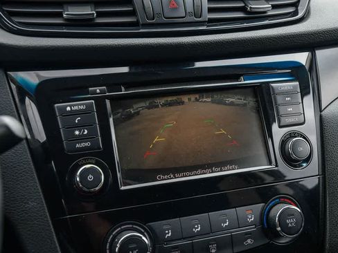 Used 2020 Nissan Rogue Sport S FWD image 22