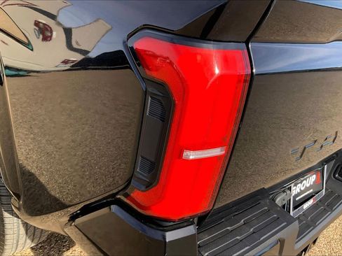 Used 2024 Toyota Tacoma SR5 image 31