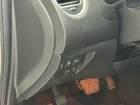 Used 2018 Nissan Pathfinder SL w/ Midnight Edition Package image 29