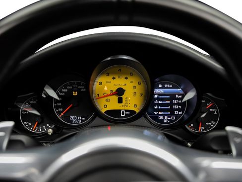 Used 2015 Porsche 911 Turbo S AWD/4WD image 42
