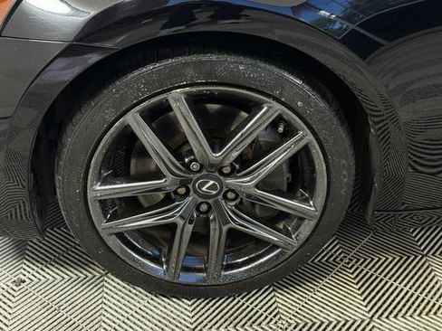 Used 2019 Lexus IS 300 w/ Navigation Package RWD image 17