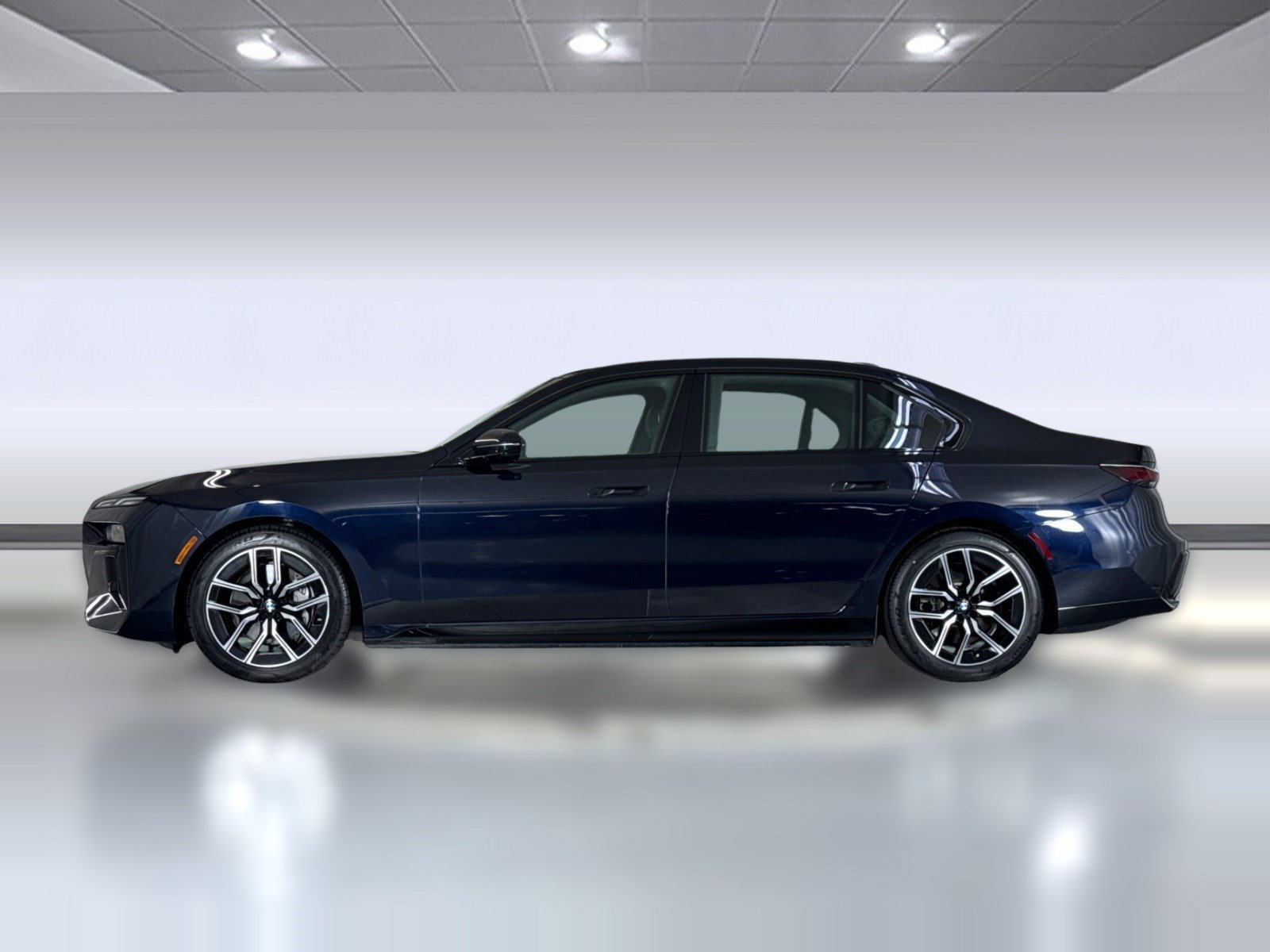 Certified 2023 BMW i7 xDrive60 AWD/4WD image 2