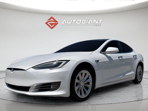 Used 2019 Tesla Model S Performance AWD/4WD image 22