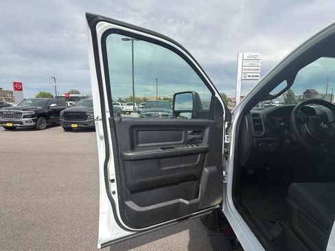 Used 2023 RAM 3500 Tradesman AWD/4WD image 10