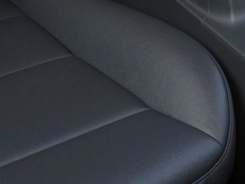 New 2026 GMC Canyon Elevation w/ Convenience Package image 21