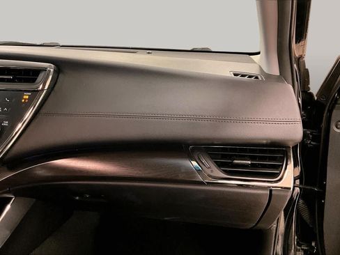 Used 2017 Toyota Avalon Limited FWD image 17