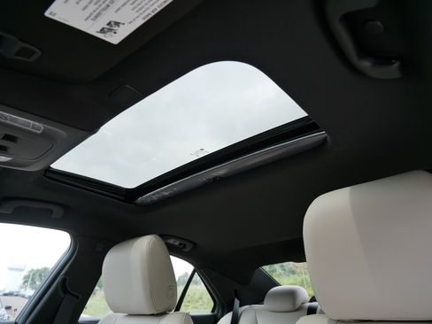 New 2026 Cadillac CT4 Luxury image 25