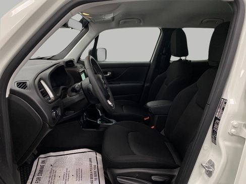 Used 2023 Jeep Renegade Latitude AWD/4WD image 60